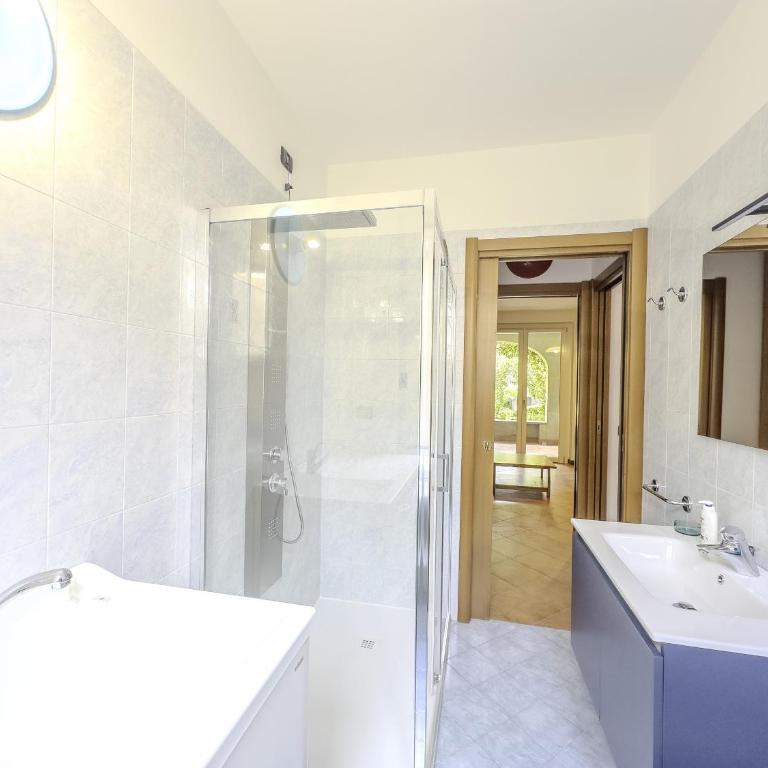 Appartamento Fronte Lago - Appartamento con 1 Camera da Letto e Vista Lago - 8