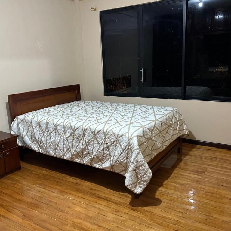 My home in Sucúa - Six-Bedroom House - 10