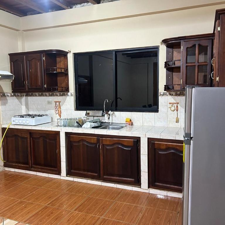 My home in Sucúa - Six-Bedroom House - 42
