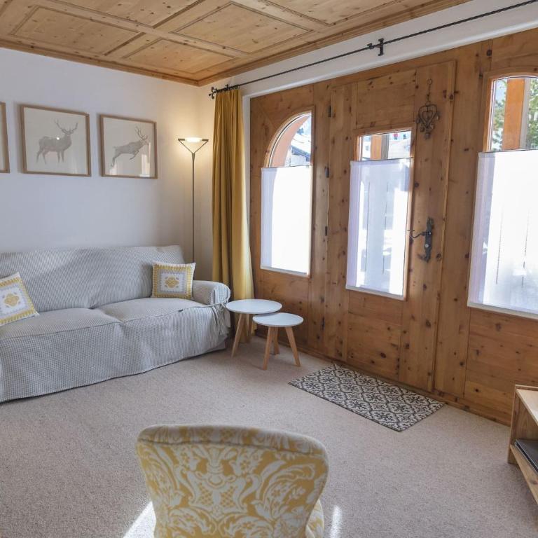 Chesa Aurora - La Punt - Apartment mit 2 Schlafzimmern - 2