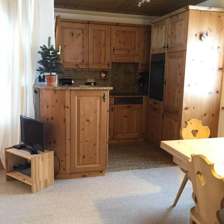 Chesa Aurora - La Punt - Apartment mit 2 Schlafzimmern - 8