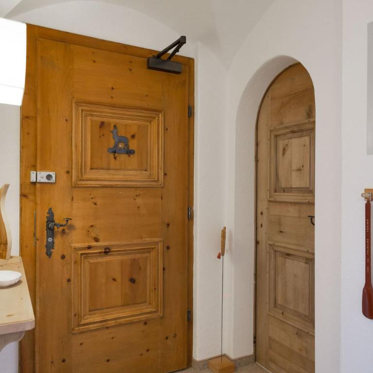 Chesa Aurora - La Punt - Apartment mit 2 Schlafzimmern - 12