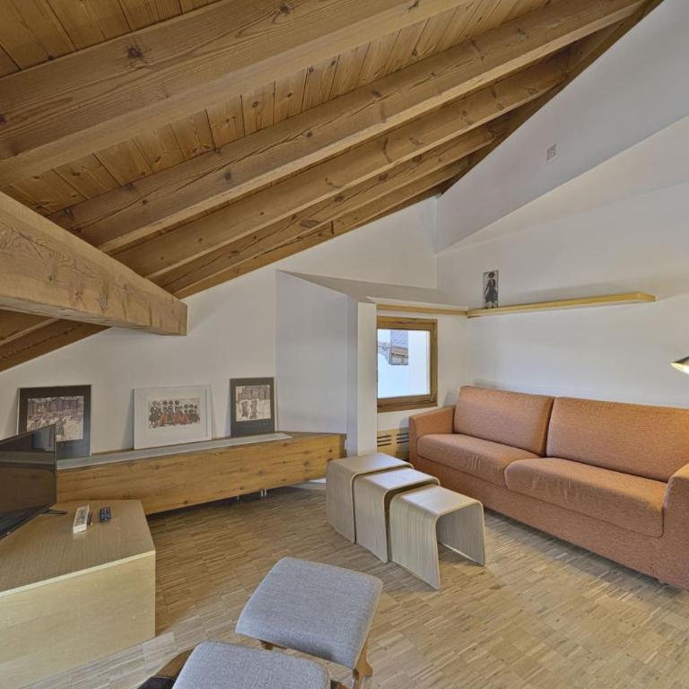 Chesa Pitz Alv - Pontresina - Apartment mit 2 Schlafzimmern - 1