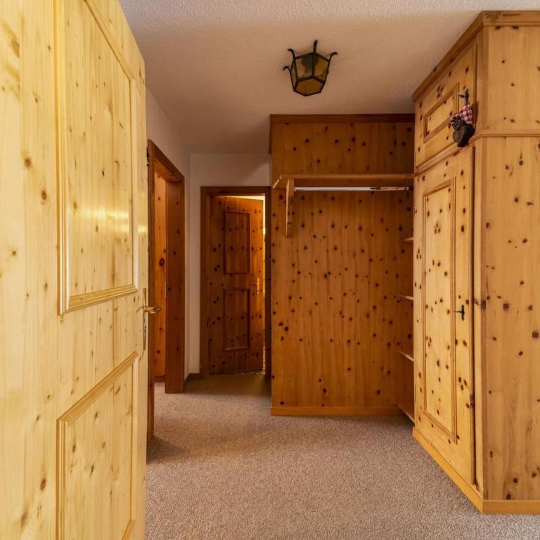 Chesa Panorama - Celerina - Apartment mit 3 Schlafzimmern - 4