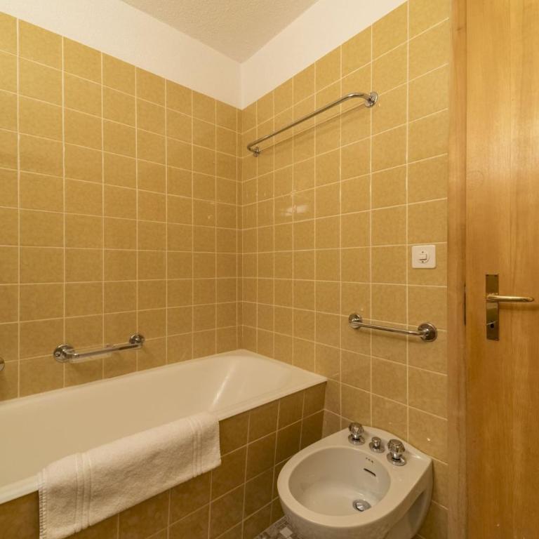 Chesa Panorama - Celerina - Apartment mit 3 Schlafzimmern - 23