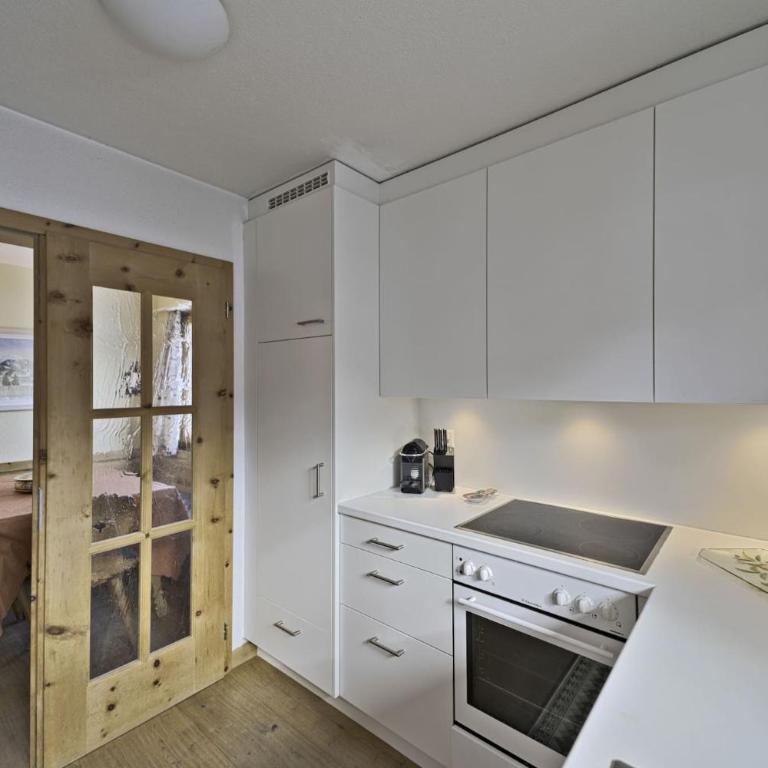 Chesa Charots - Celerina - Apartment mit 2 Schlafzimmern - 6