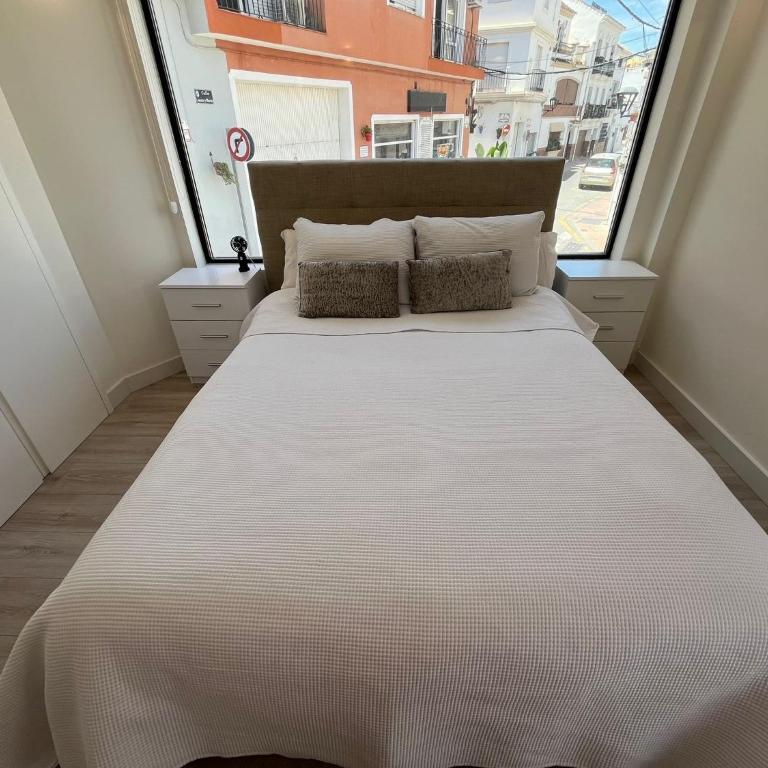 Los Remedios - One-Bedroom Apartment - 14