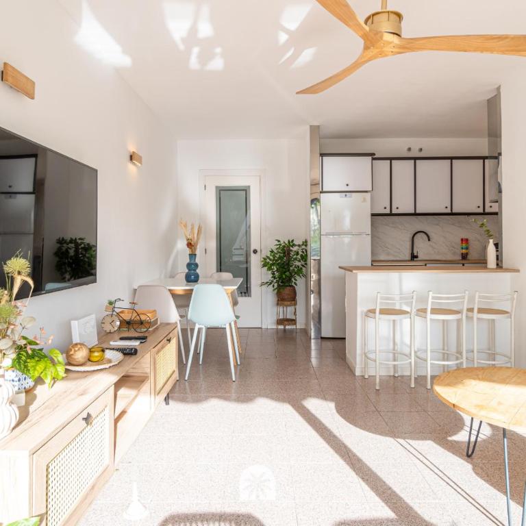 Mediterranean Way - Cannes - Two-Bedroom Apartment - 12