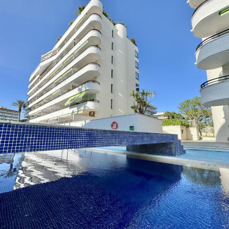 Mediterranean Way - Cannes - Two-Bedroom Apartment - 36