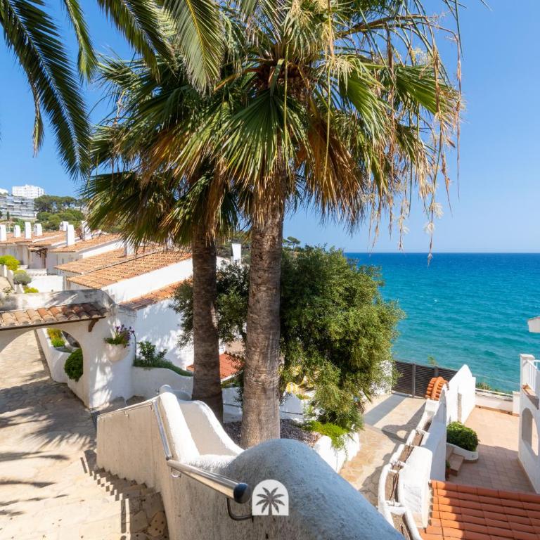 Mediterranean Way - Cases Blanques - Three-Bedroom Apartment - 10
