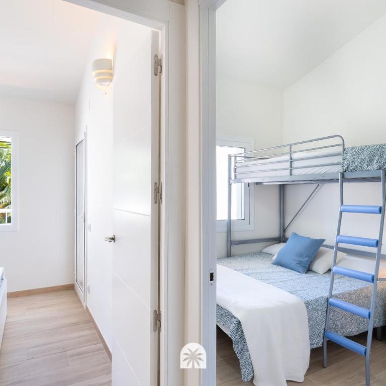 Mediterranean Way - Cases Blanques - Three-Bedroom Apartment - 24