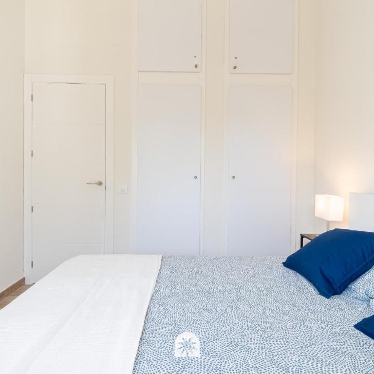Mediterranean Way - Cases Blanques - Three-Bedroom Apartment - 28