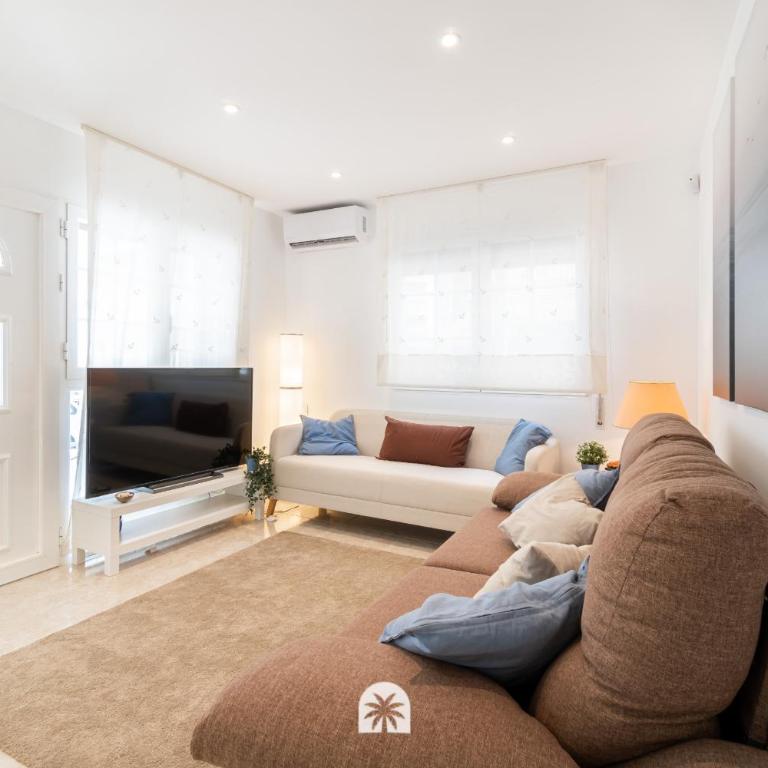 Mediterranean Way - Ponet - Three-Bedroom Apartment - 9