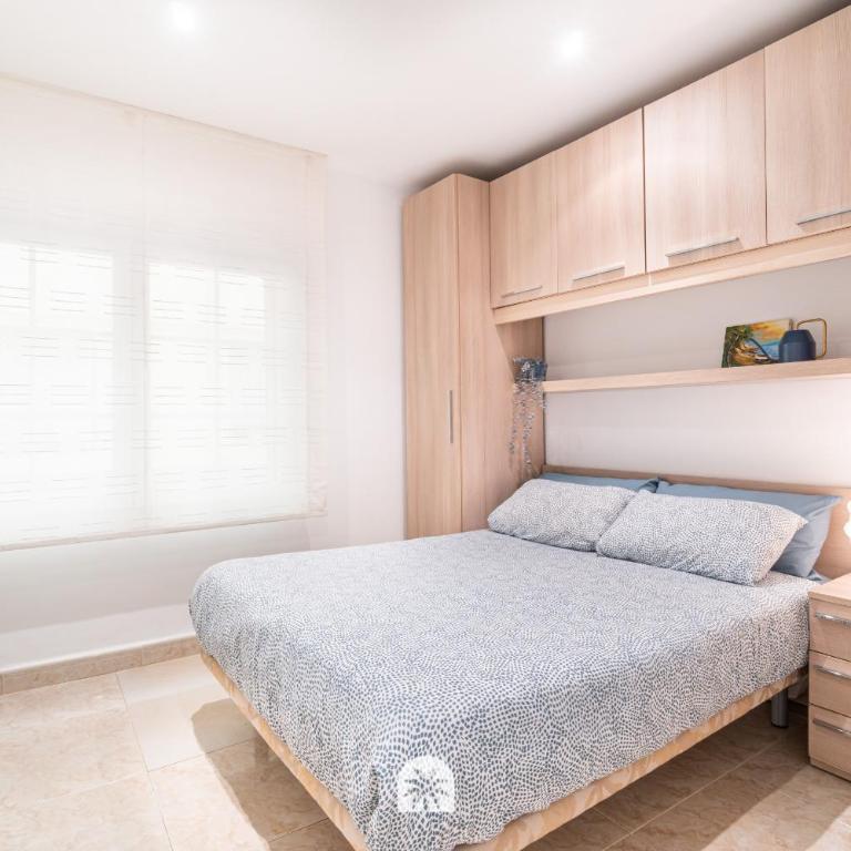 Mediterranean Way - Ponet - Three-Bedroom Apartment - 14