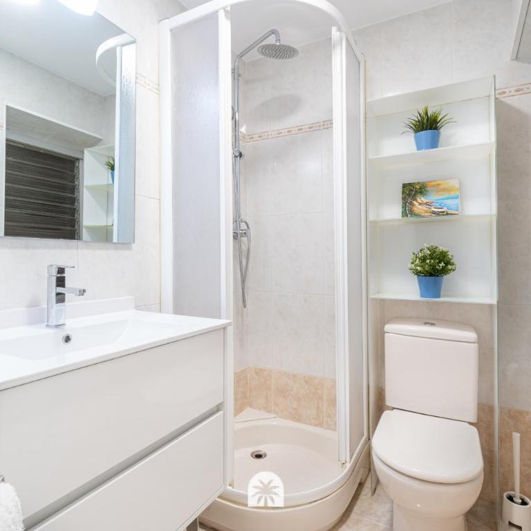 Mediterranean Way - Ponet - Three-Bedroom Apartment - 17