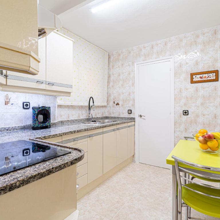 Mediterranean Way - Mar Blau - Three-Bedroom Apartment - 10