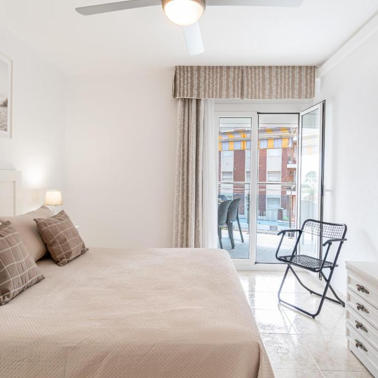 Mediterranean Way - Mar Blau - Three-Bedroom Apartment - 18