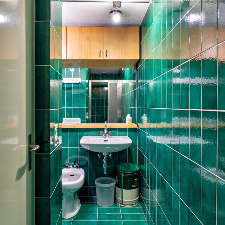 Apartment 132 with Pool, Gym and Sauna - Champfèr - Apartment mit Balkon - 18