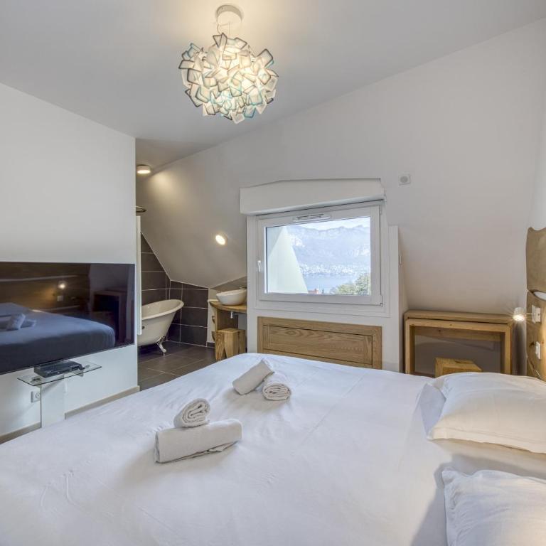 Le Saphir - Vue panoramique sur le lac d'Annecy - Three-Bedroom Apartment - 18