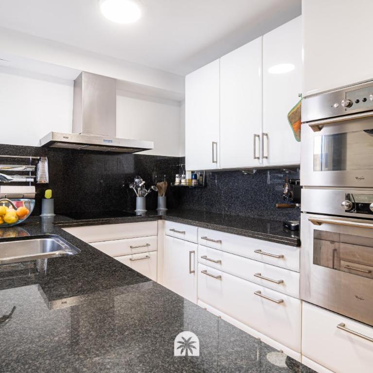 Mediterranean Way - SkyFall - Three-Bedroom Apartment - 26