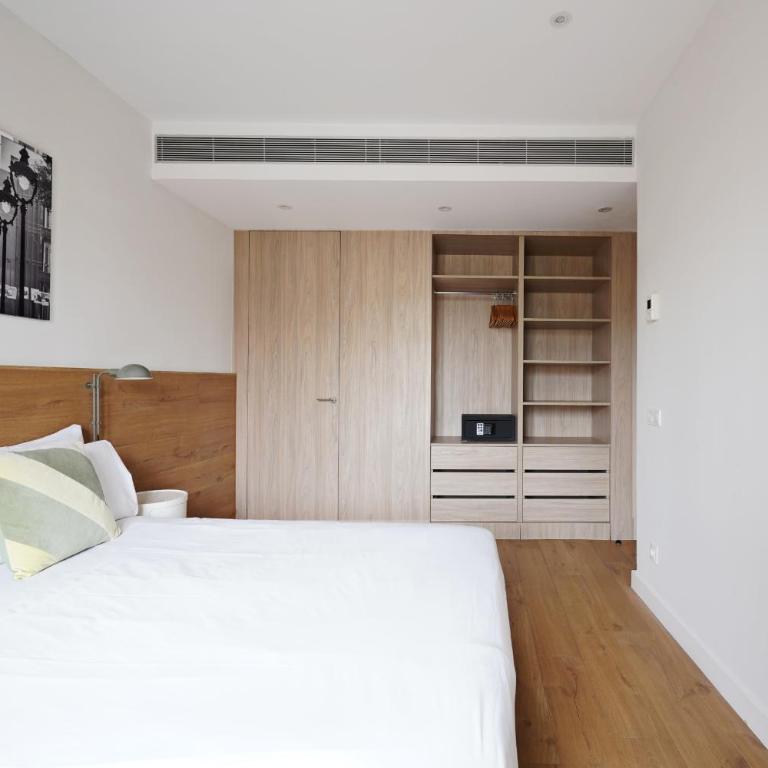 Ola Living Boqueria - Apartment with Balcony - 4