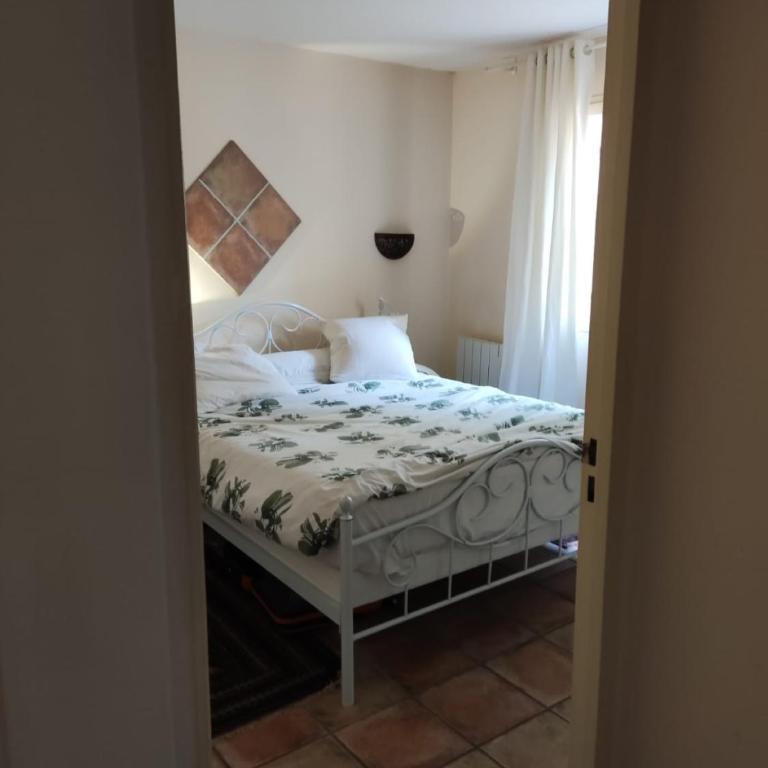 2-room apartment with a magnificent view of the sea, in carqueiranne in the var, 12km from the isles de porquerolles boarding port – 2/4 people - Villa 1 Chambre - 12