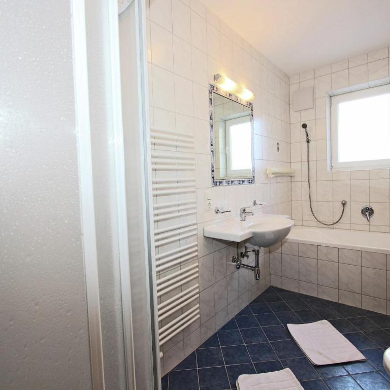 Modern Apartment in Fiss at Ski Bus Stop - Apartment mit 2 Schlafzimmern - 3