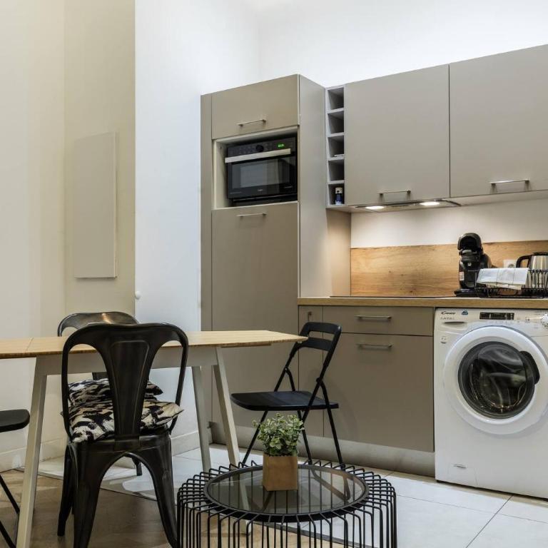 Joli 2 pièces au port de Nice - Appartement 1 Chambre - 4