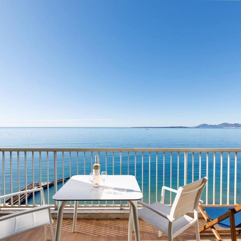 Juan les pins Suite luxueuse front de mer - Appartamento con Vista Mare - 9