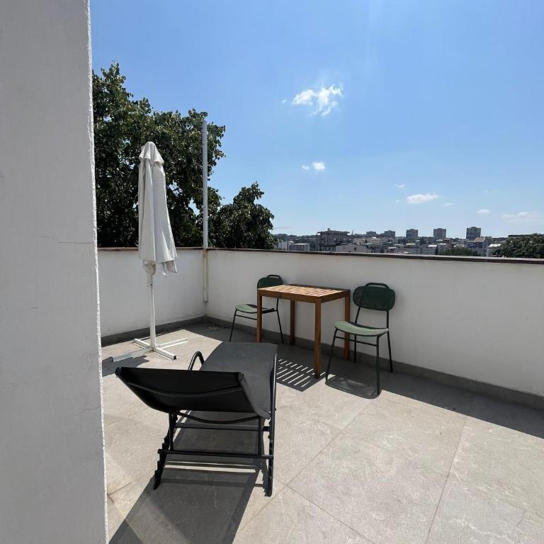 Belgrade Panoramic View Large Terrace Free Parking - One-Bedroom Apartment - 21