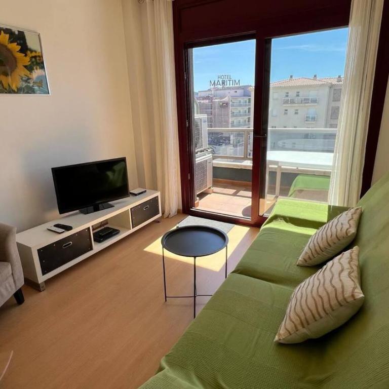 Bonito dúplex con vista mar y aparcamiento AV-02 - Three-Bedroom Apartment - 7