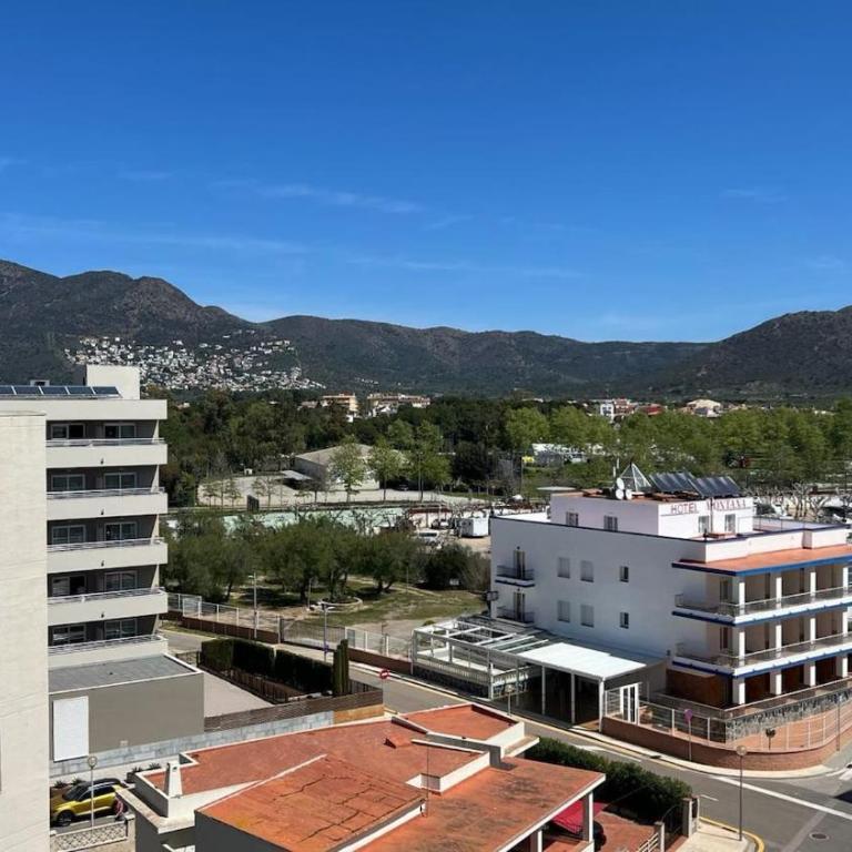 Bonito dúplex con vista mar y aparcamiento AV-02 - Three-Bedroom Apartment - 31