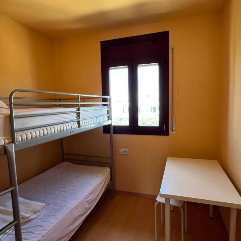 Bonito dúplex con vista mar y aparcamiento AV-02 - Three-Bedroom Apartment - 35