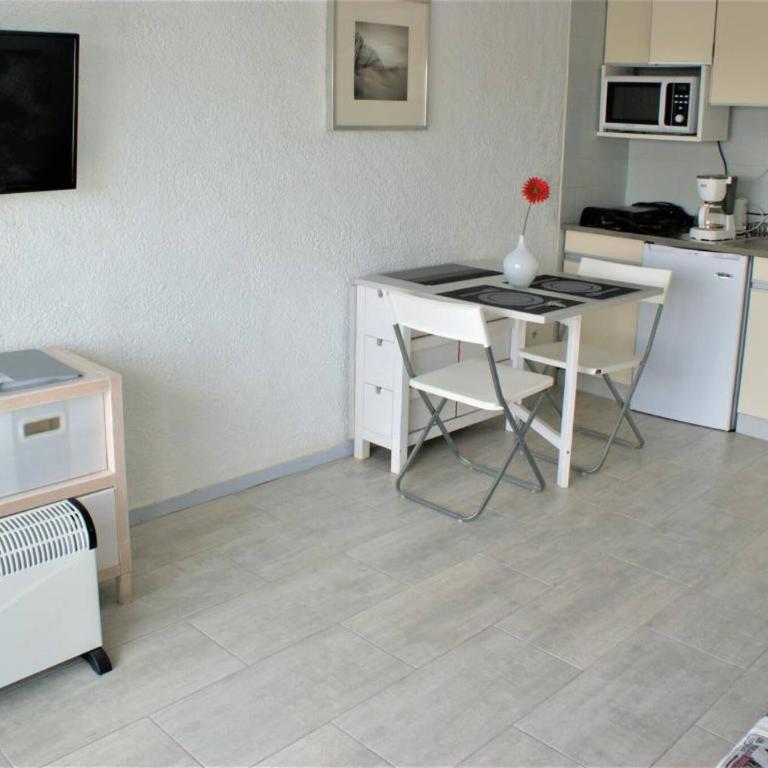 Estudio Fantástica vista al mar Roses AV-14 - Studio - 3