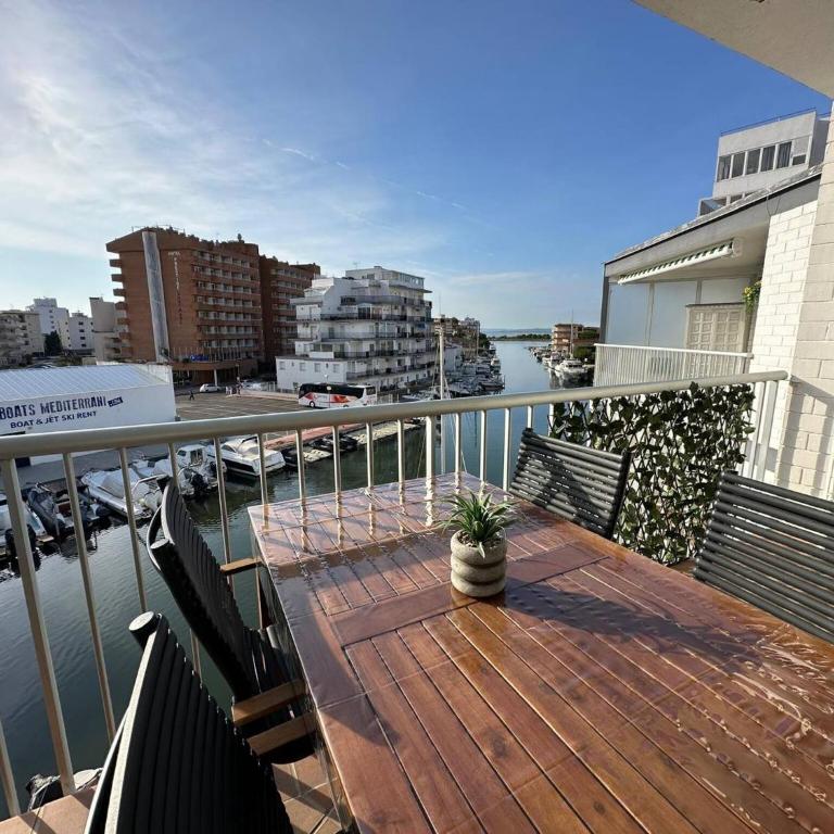 Precioso apartamento con vistas canal cerca playa AV-62 - Two-Room Apartment - 5