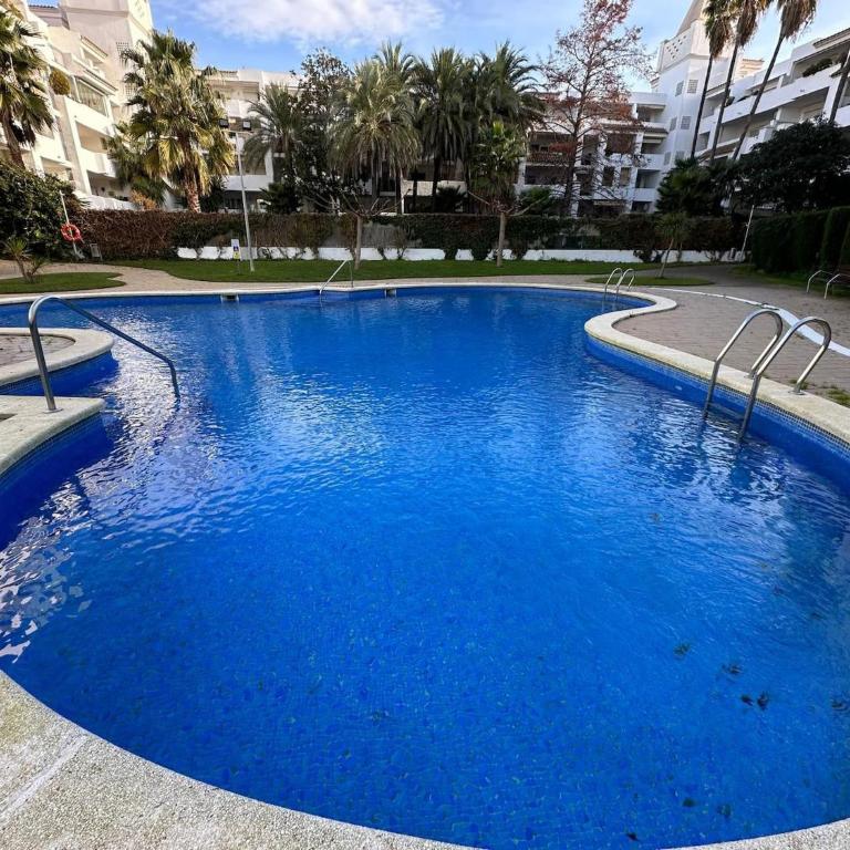 Apartamento con vistas a la psicina comunitaria AV-29 - Two-Bedroom Apartment - 1