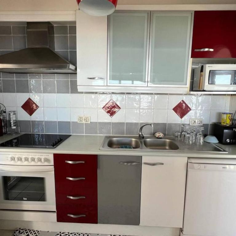 Precioso piso vistas espectaculares del mar AV-50 - Apartamento de 3 dormitorios - 45