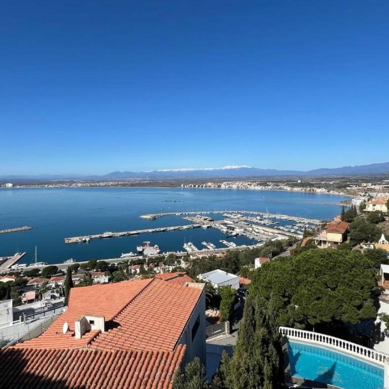 Precioso piso vistas espectaculares del mar AV-50 - Apartamento de 3 dormitorios - 48