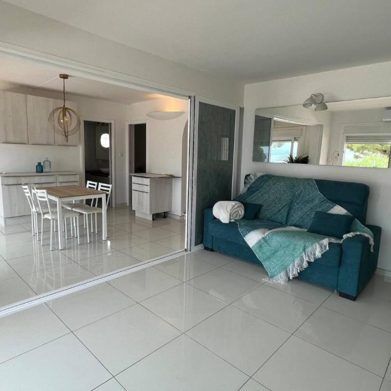 Precioso apartamento moderno en primera linea del mar AV-11 - Apartamento de 2 dormitorios - 12
