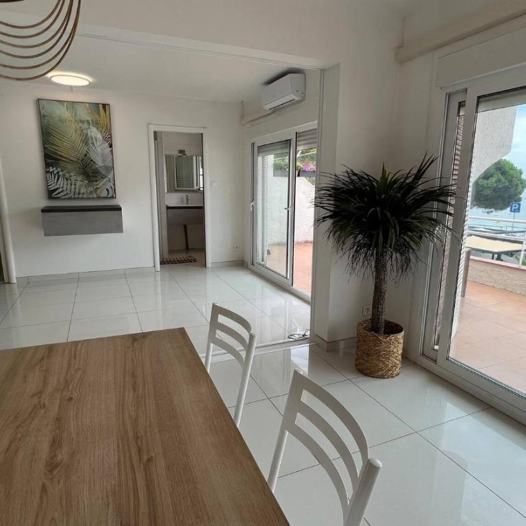 Precioso apartamento moderno en primera linea del mar AV-11 - Apartamento de 2 dormitorios - 21