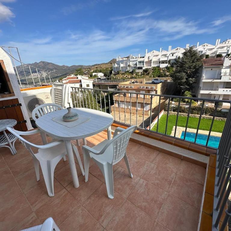 Apartamento vista piscina AV-28 - One-Bedroom Apartment - 5
