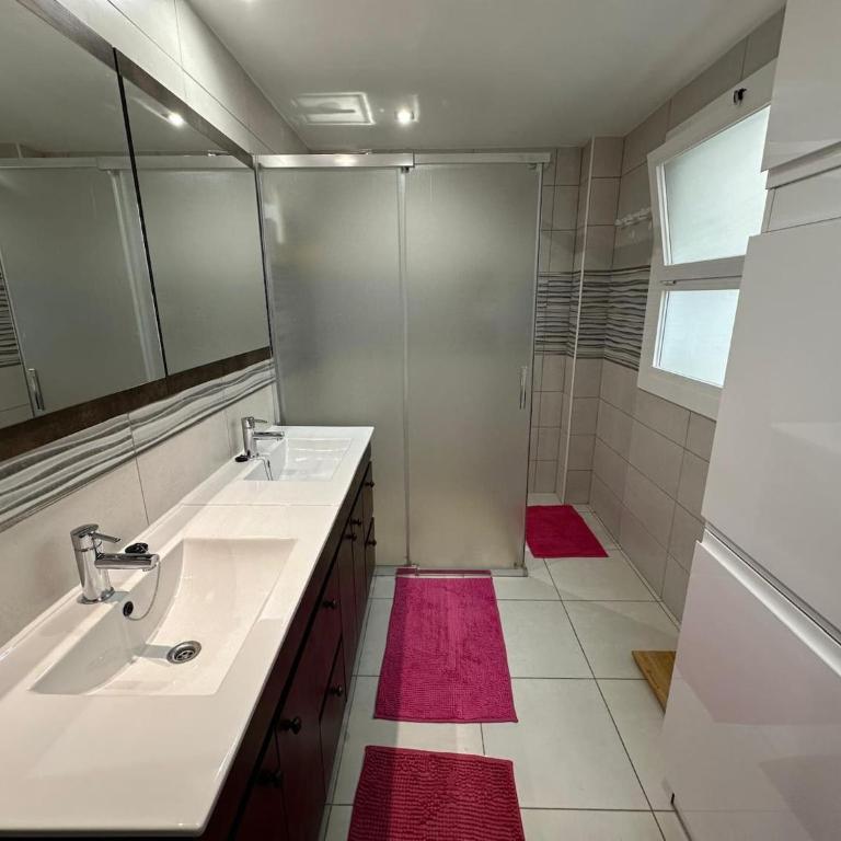 Precioso piso moderno vista mar Roses AV-61 - Two-Bedroom Family Apartment - 19