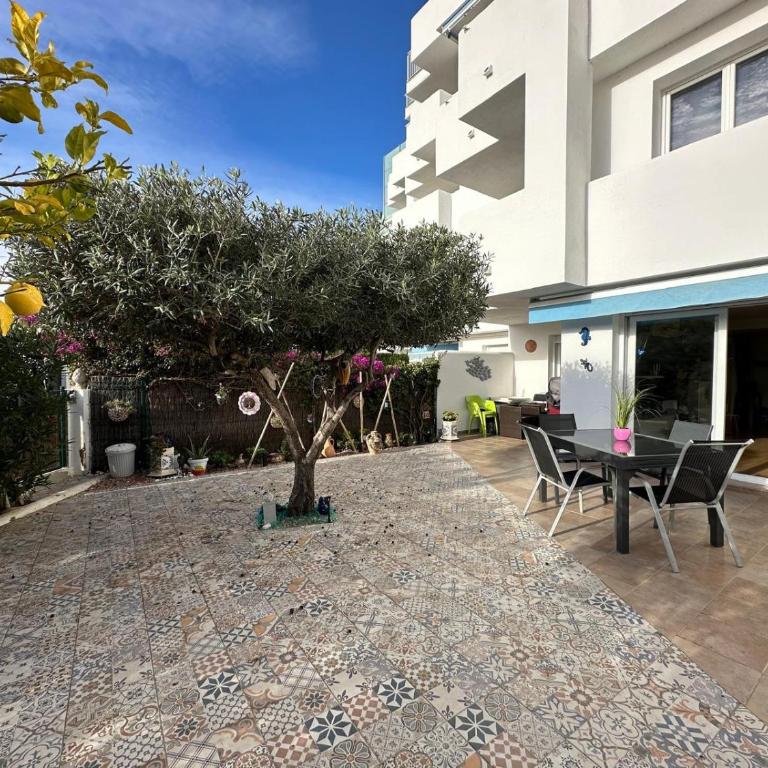 Bonito apartamento con gran terraza y piscina comunitaria AV-08 - Two-Room Apartment - 6