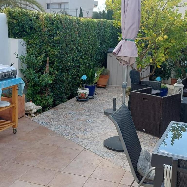 Bonito apartamento con gran terraza y piscina comunitaria AV-08 - Two-Room Apartment - 38