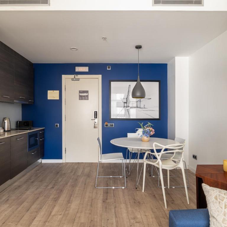 Naitly Barcelona Poblenou - Deluxe One-Bedroom Apartment - 12