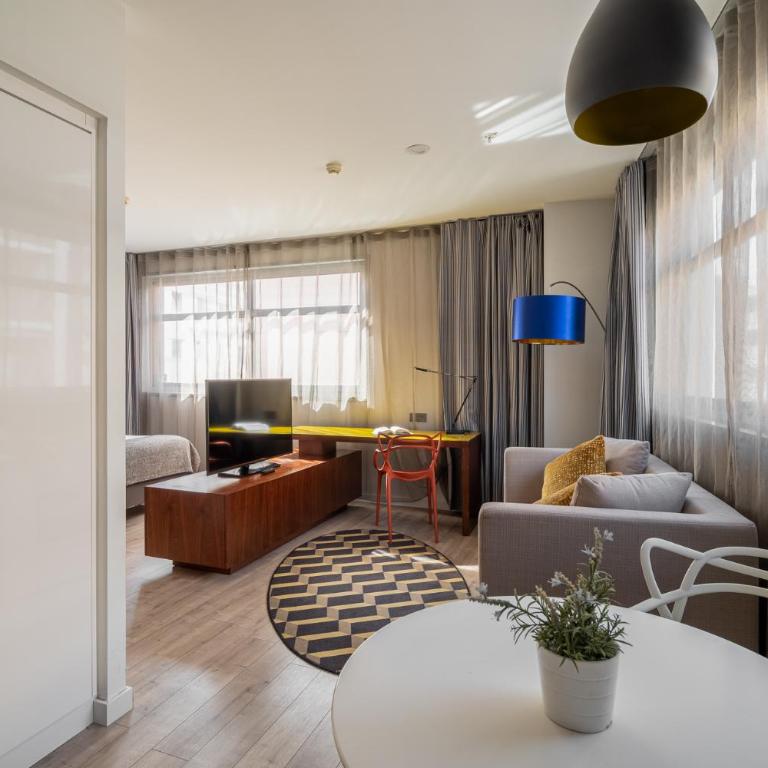 Naitly Barcelona Poblenou - Deluxe Studio - 10