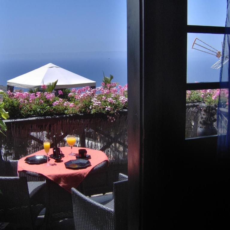 Moderne Ferienwohnung mit privatem Balkon sowie Meer- und Gebirgsblick - Apartamento - 8