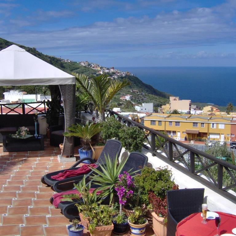 Moderne Ferienwohnung mit privatem Balkon sowie Meer- und Gebirgsblick - Apartamento - 16