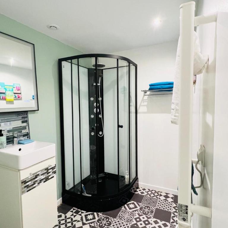 Les 2 caps studio beach - Chambre Deluxe - 6