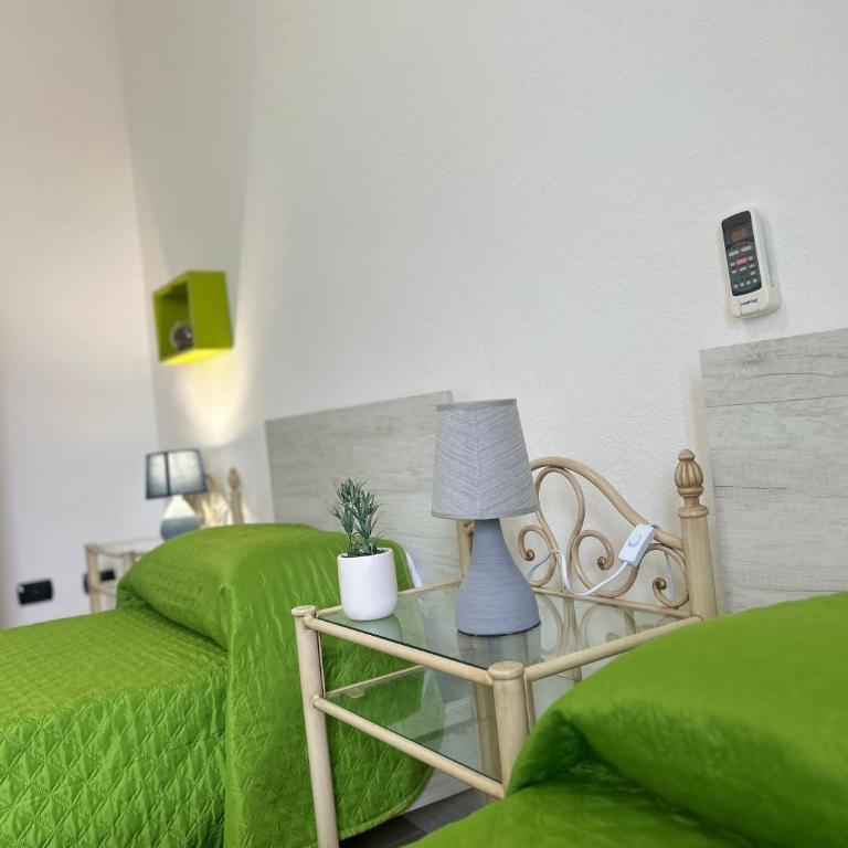 KRIS87 A 5 Minuti dal Porto - Two-Bedroom Apartment - 5